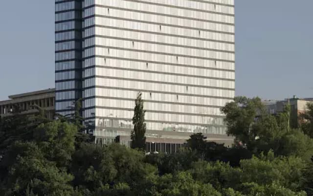 Hotel Radisson Blu Iveria Hotel - photo 2