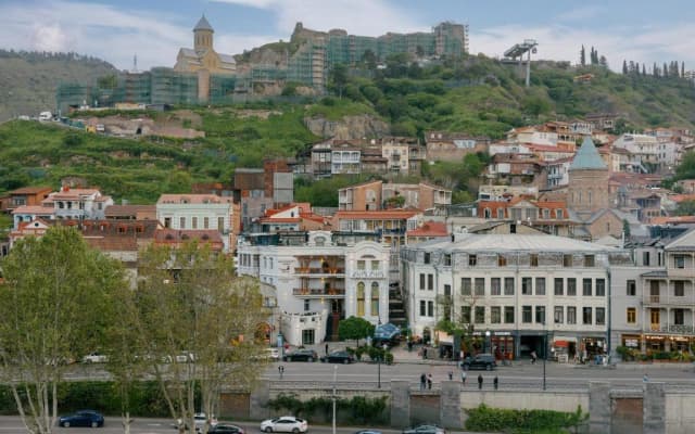 King Gorgasali Hotel - photo 2