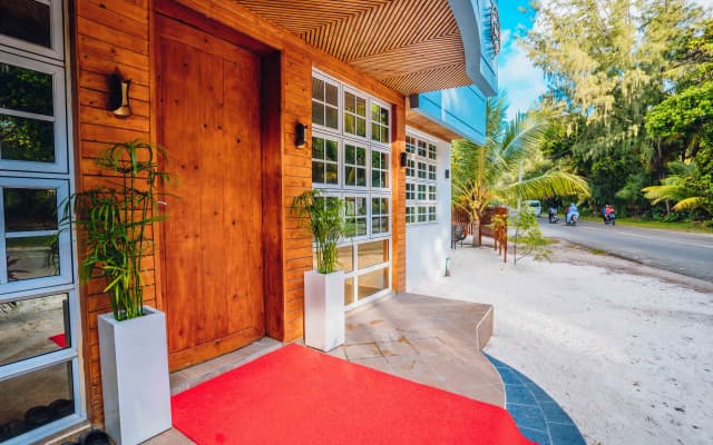 Fuvahmulah Central Hotel - photo 4