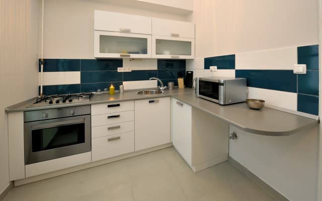District Seven Spacious Apartments - photo 4
