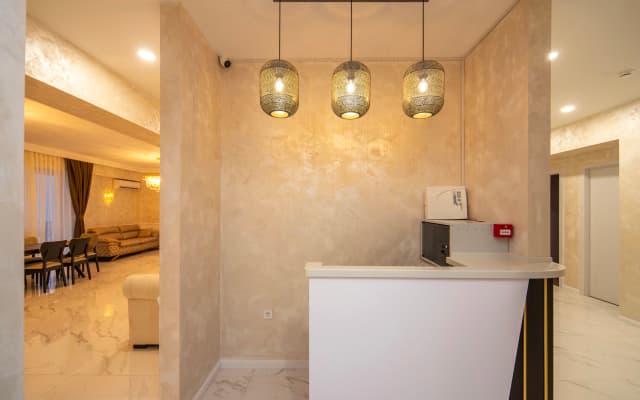 Babi Hotel - photo 5