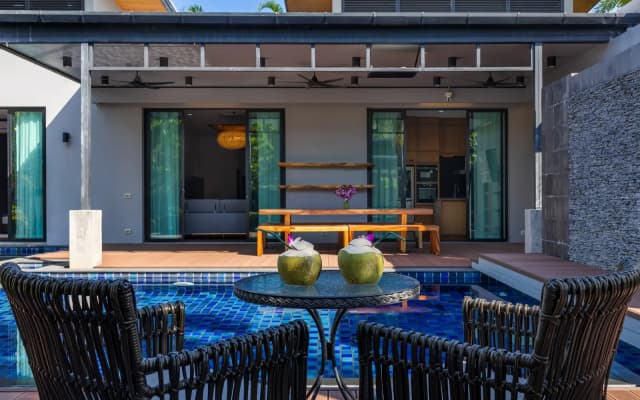 Aroha Villa with Private Pool Near Nai Harn Beach Villa - photo 3