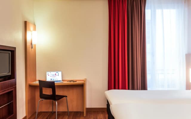 Mercure Paris Butte Montmartre Basilique - photo 2