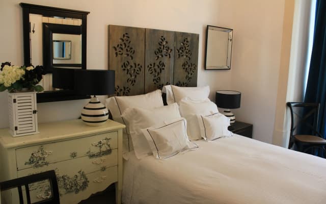 Lisbon Downtown Inn - photo 4