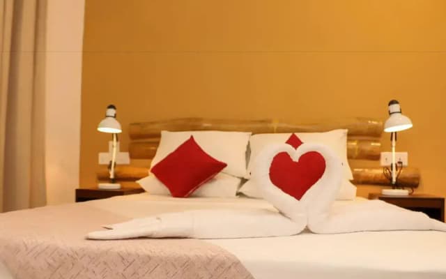 The Castaway Retreat Hotel - photo 3
