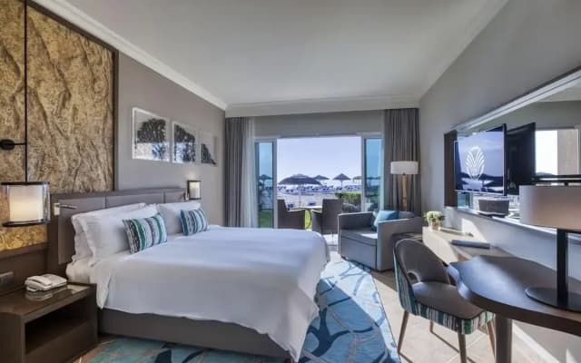 Fujairah Rotana Resort & Spa - photo 2