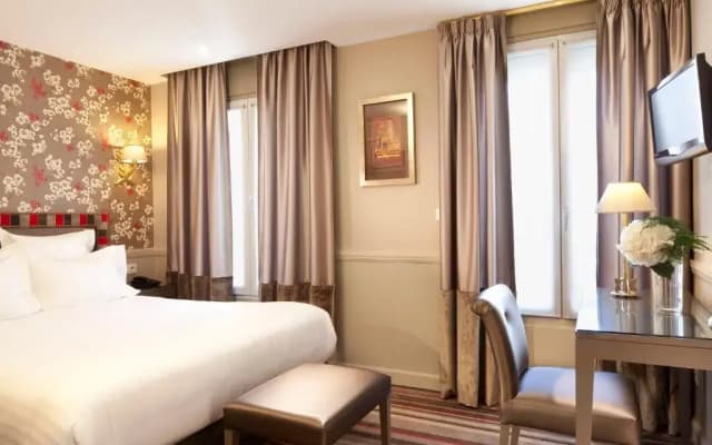 Hotel des Comedie - photo 3