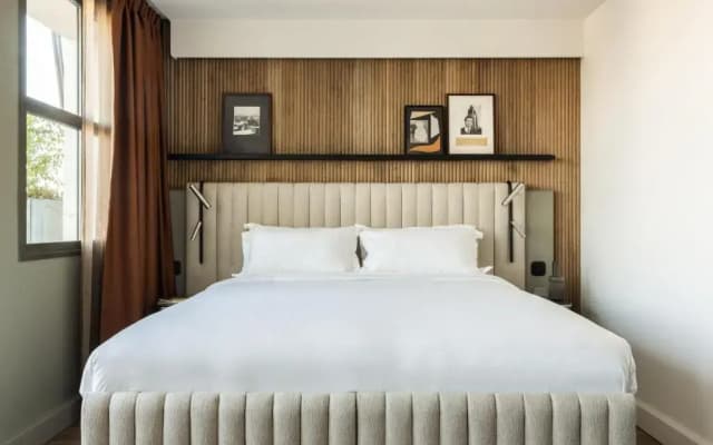 Hotel Dame des Arts - photo 2