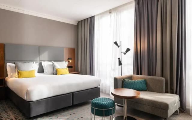 Crowne Plaza Paris Republique, an IHG Hotel - photo 3