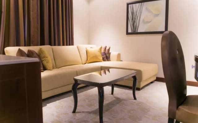 Premium Strato Hotel - photo 3