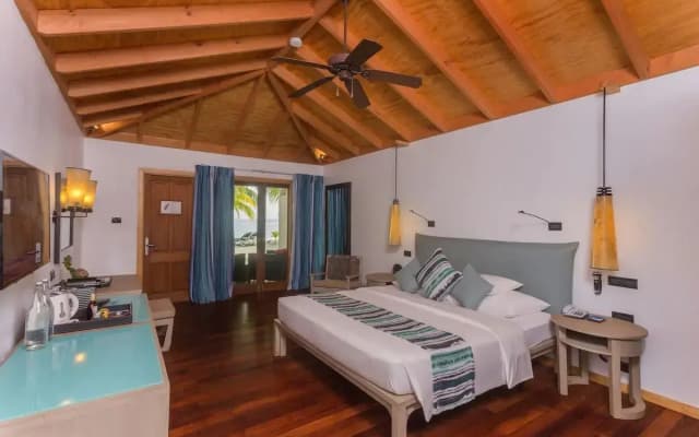 Vilamendhoo Maldives Resort Island - photo 5