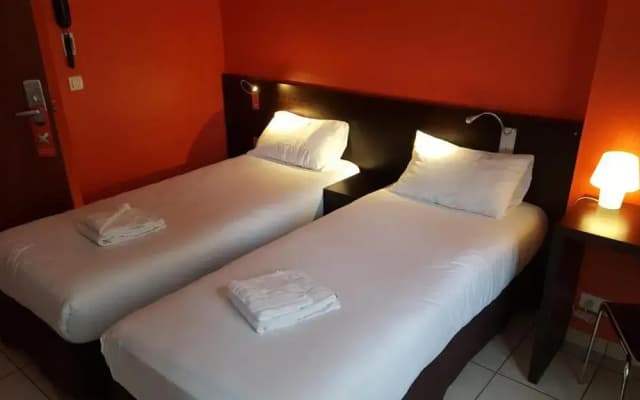 Le Montclair Montmartre by River Hostel - photo 5