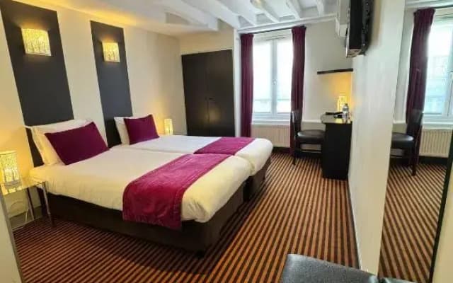 Pax Opera Hotel - photo 2