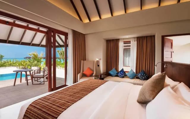 VARU by Atmosphere - All Inclusive with Free Transfers - photo 2