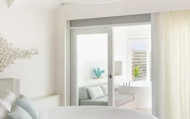 Lux South Ari Atoll Resort - photo 5