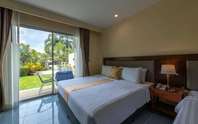 Blue Beach Grand Resort And Spa - photo 3