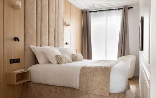 Chic Apartment With AC - 3br/6p - Palais Garnier - photo 4