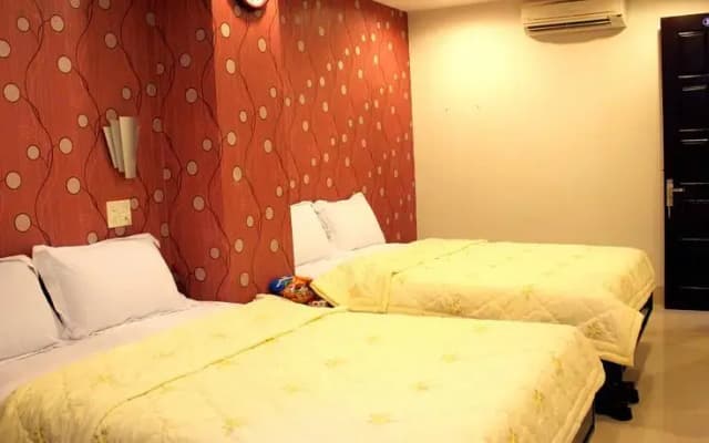 Quoc Te Hotel - photo 4