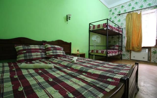 Tbilisi Grand Hostel - photo 3