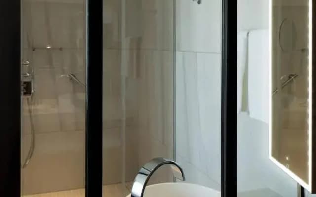 Renaissance Paris Republique Hotel - photo 5