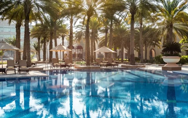 Al Raha Beach Spa Resort - photo 3