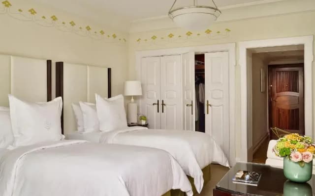 Four Seasons Hotel Gresham Palace Budapest - photo 4