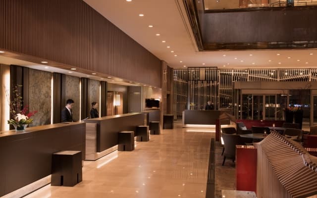 Hilton Osaka - photo 2