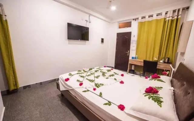 Ariston Dhangethi Inn - photo 5