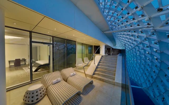 W Abu Dhabi - Yas Island - photo 4