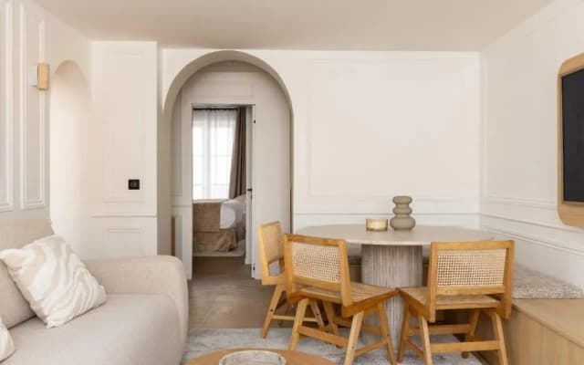 Chic Apartment With AC - 3br/6p - Palais Garnier - photo 2
