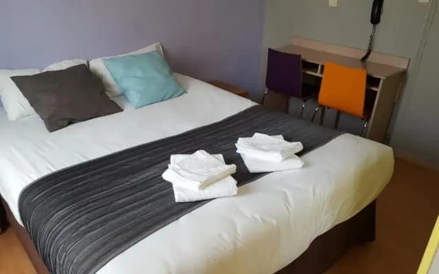 Le Montclair Montmartre by River Hostel - photo 4