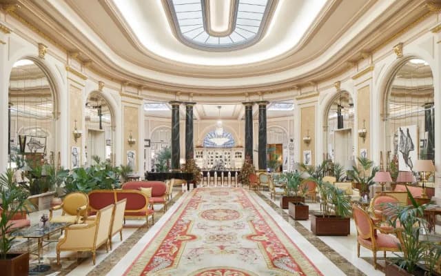 El Palace Hotel Barcelona - photo 2