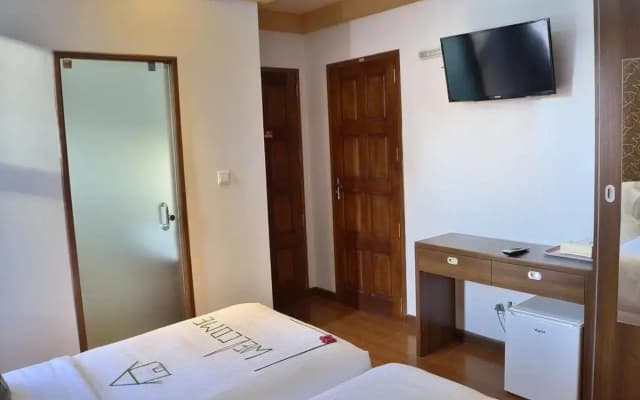 UI Inn - photo 4