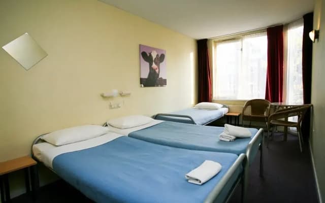 Van Onna Hotel - photo 3