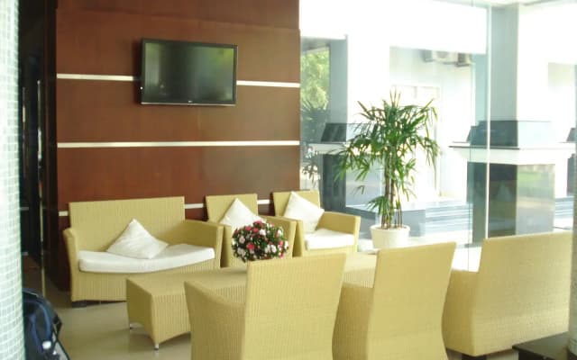 Huong Bien Hotel - photo 2