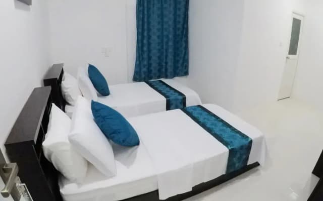 Palm Lodge Guest House - photo 2