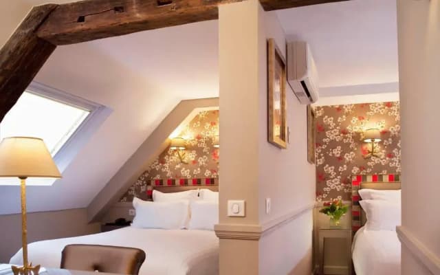 Hotel des Comedie - photo 4