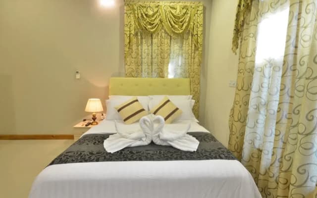 Ukulhas Beach Inn Hotel - photo 5