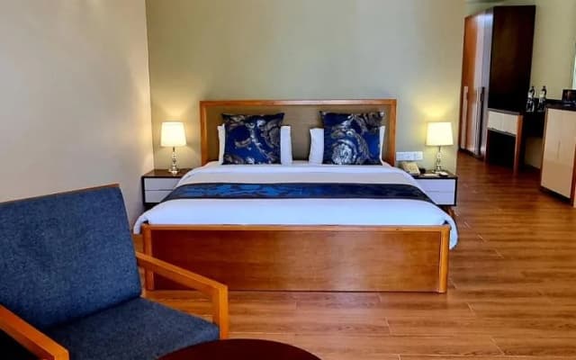 Paradise Hondaafushi Island Resort & Spa - photo 4
