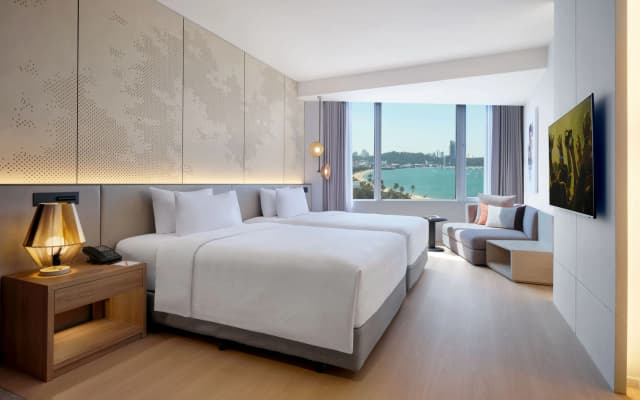 Hard Rock Hotel Pattaya - photo 2
