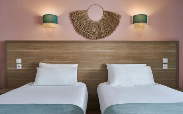 Hôtel Kabanel by HappyCulture - photo 5