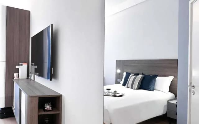 ibis Hong Kong Central And Sheung Wan - photo 3