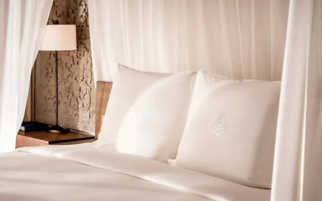 Four Seasons Resort Bali at Jimbaran Bay - photo 2