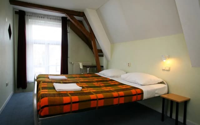 Van Onna Hotel - photo 2