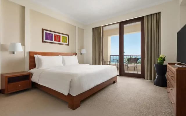 DoubleTree by Hilton Muscat Al Waha - photo 4