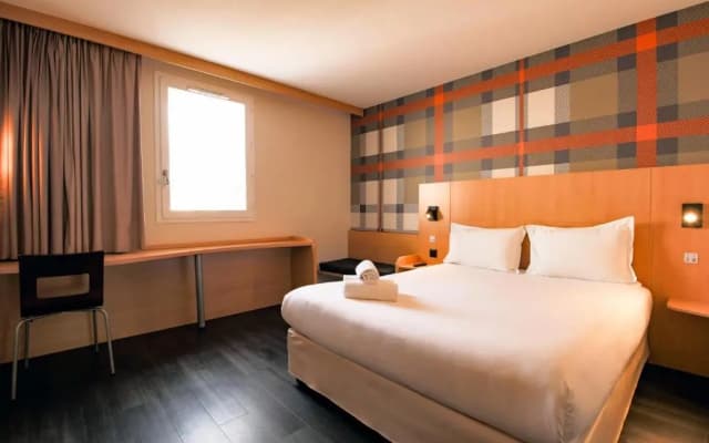 easyHotel Nice Old Town - photo 3