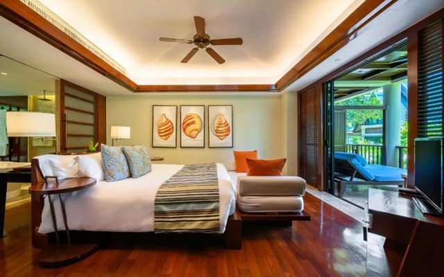 Centara Grand Beach Resort and Villas Krabi Hotel - photo 4