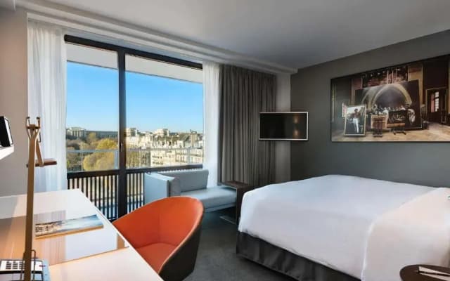 Pullman Paris Tour Eiffel Hotel - photo 4