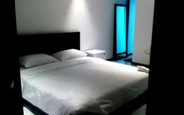 Rare Deluxe Inn - photo 5