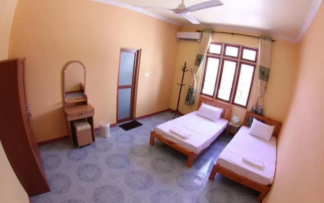 Jail Break Surf Inn Hotel - photo 3